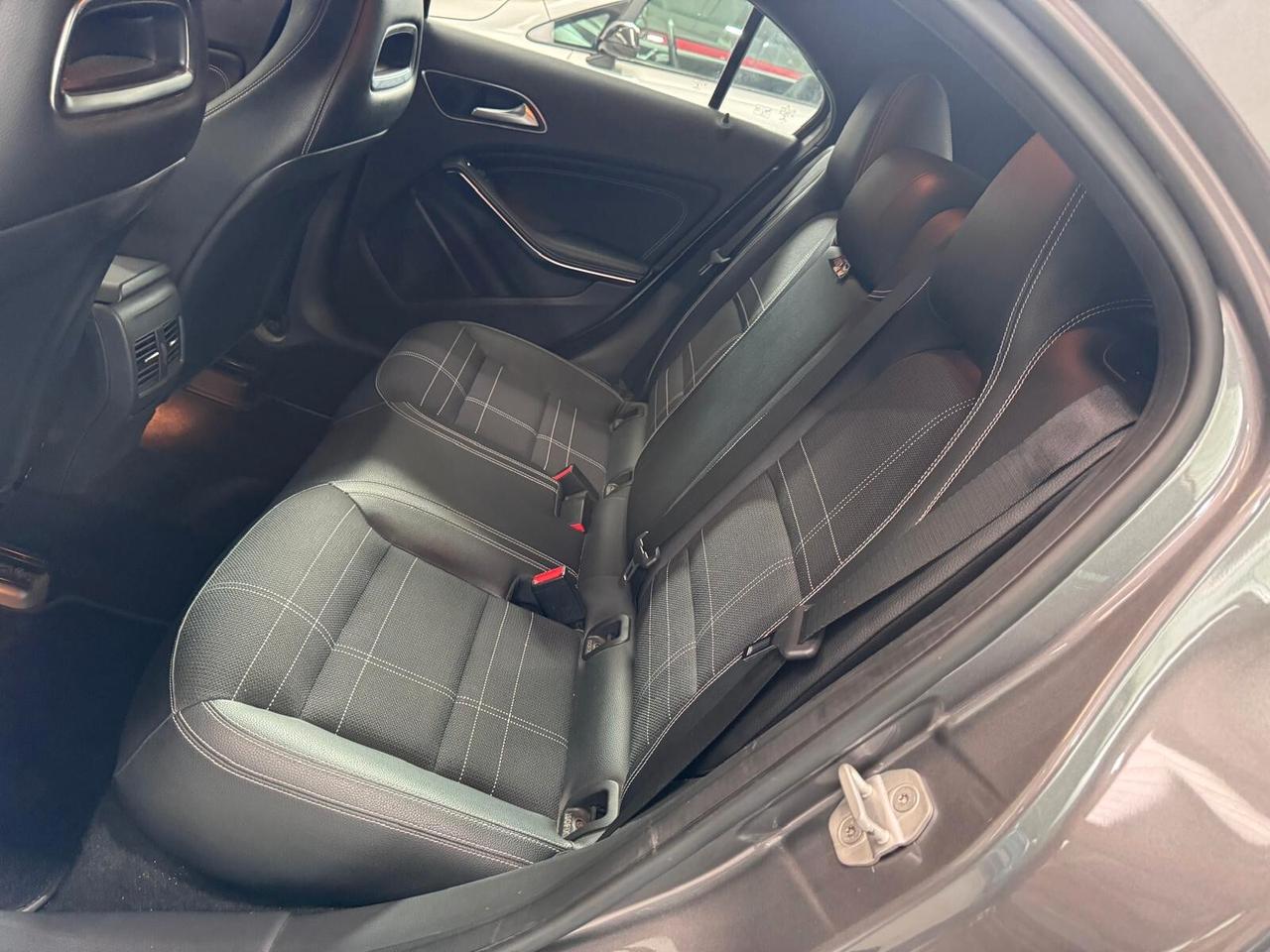 Mercedes-benz A 180 Classe Benzina Manuale