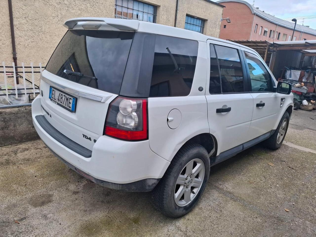 Land Rover Freelander 2.2 TD4 S.W. SE