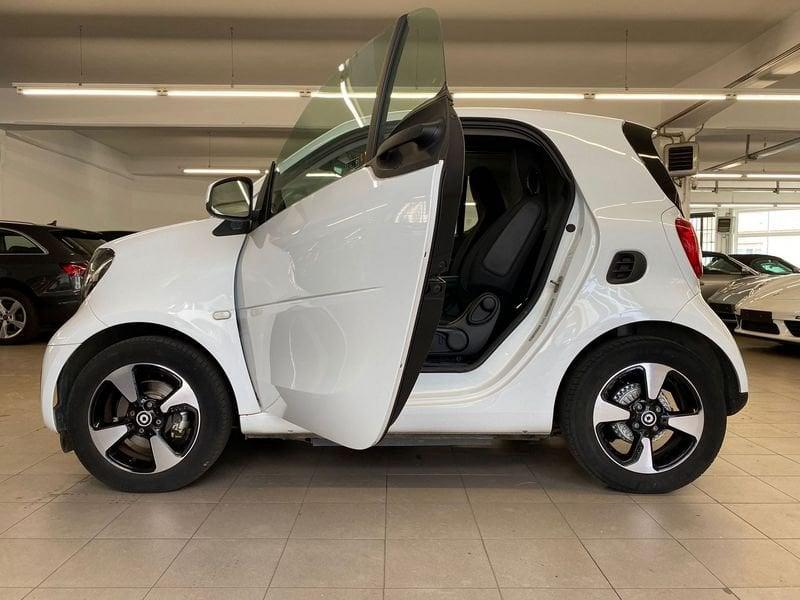 smart fortwo EQ Passion TETTO PANORAMICO