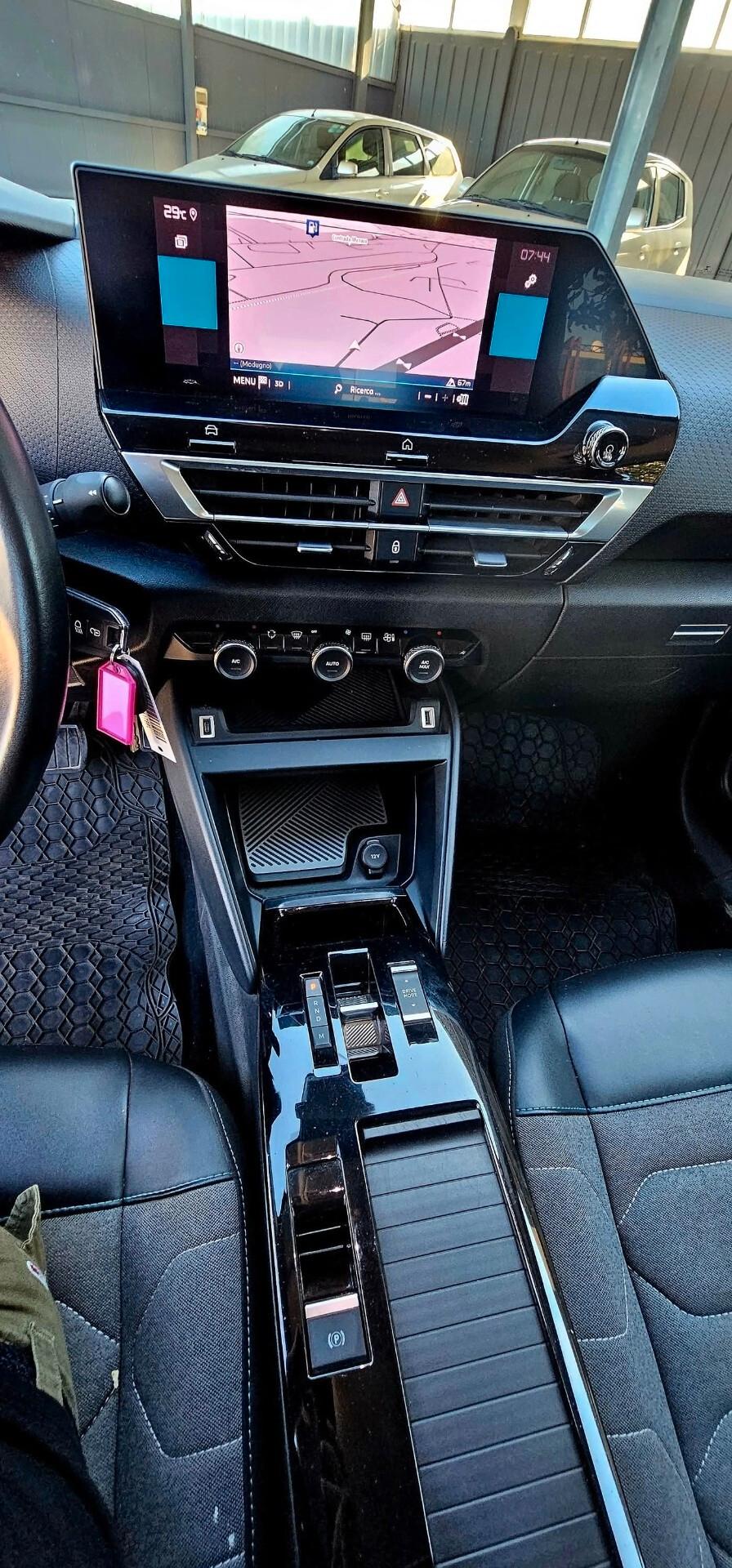 Citroen C4 BlueHDi 130 S&S EAT8 Feel Pack