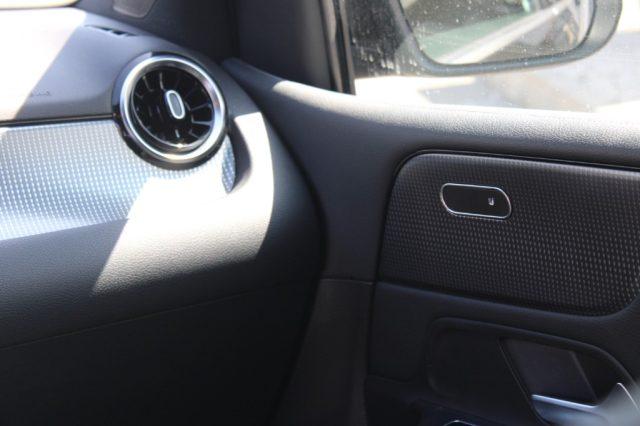 MERCEDES-BENZ B 200 d Automatic Sport