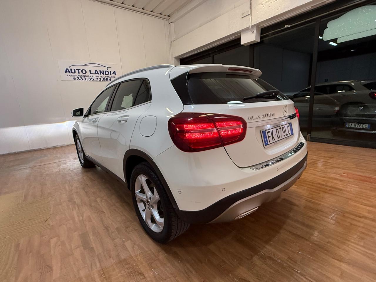 Mercedes-benz GLA 200 d Automatic Premium