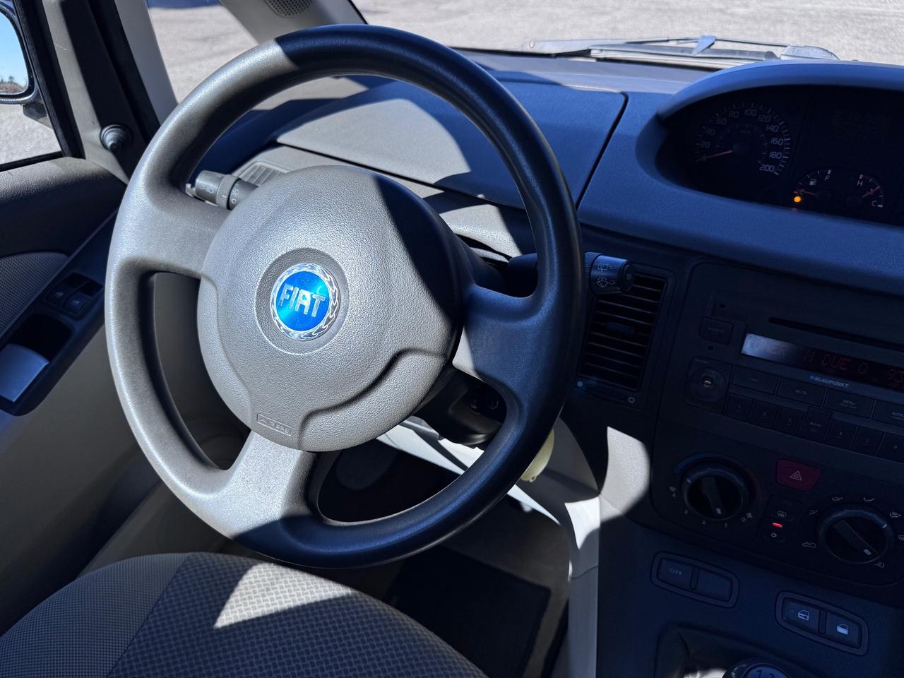 Fiat Idea 1.4 16V Active UNICO PROPRIETARIO!