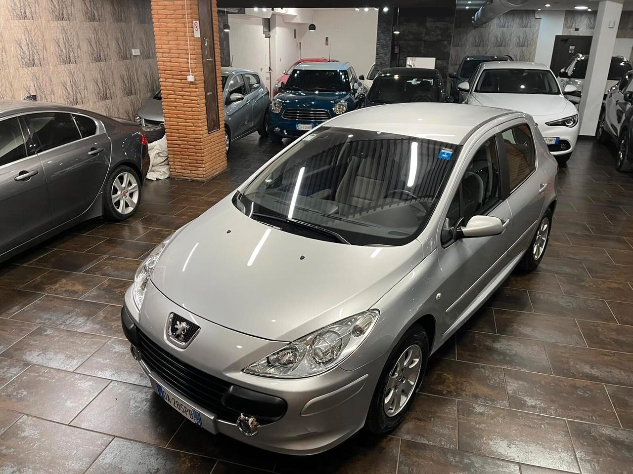 Peugeot 307 1.4 16V 5p. X-Line