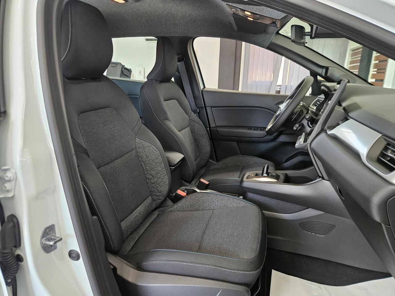 Mitsubishi Grandis DISPONIBILE IN VARIE COLORAZIONI E ALLESTIMENTI - CONCESSIONARIO UFFICIALE