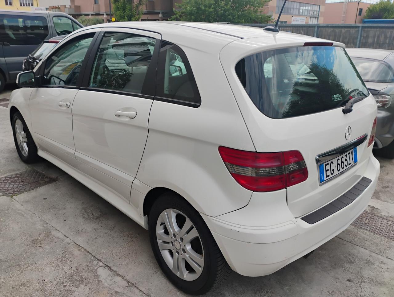 Mercedes-benz B 180 CDI Executive