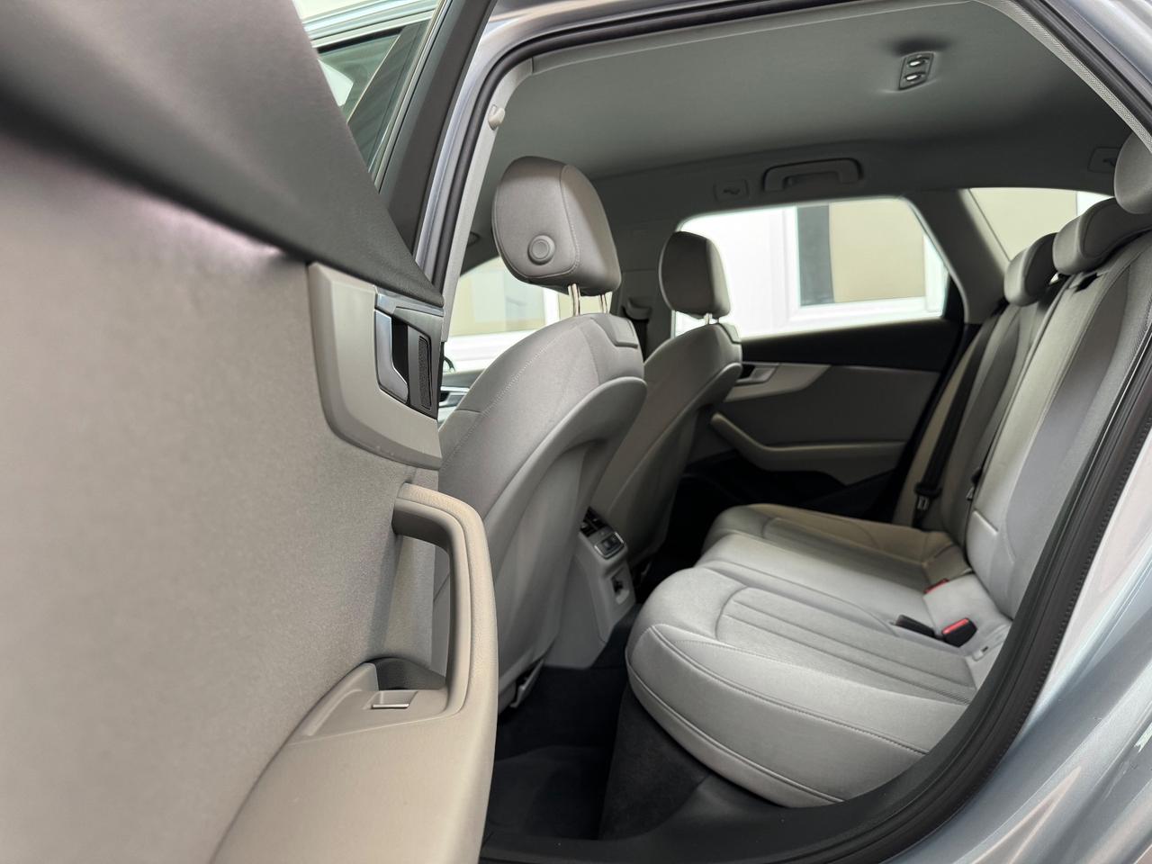 Audi A4 Avant 30 TDI/136 CV S tronic Business Advanced