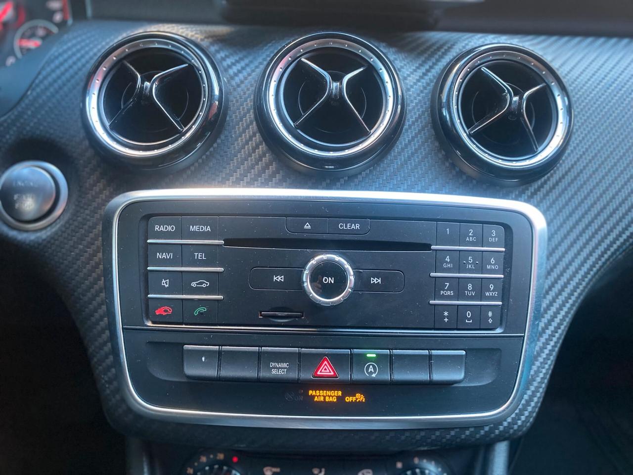 Mercedes-benz GLA 200 d Automatic Premium