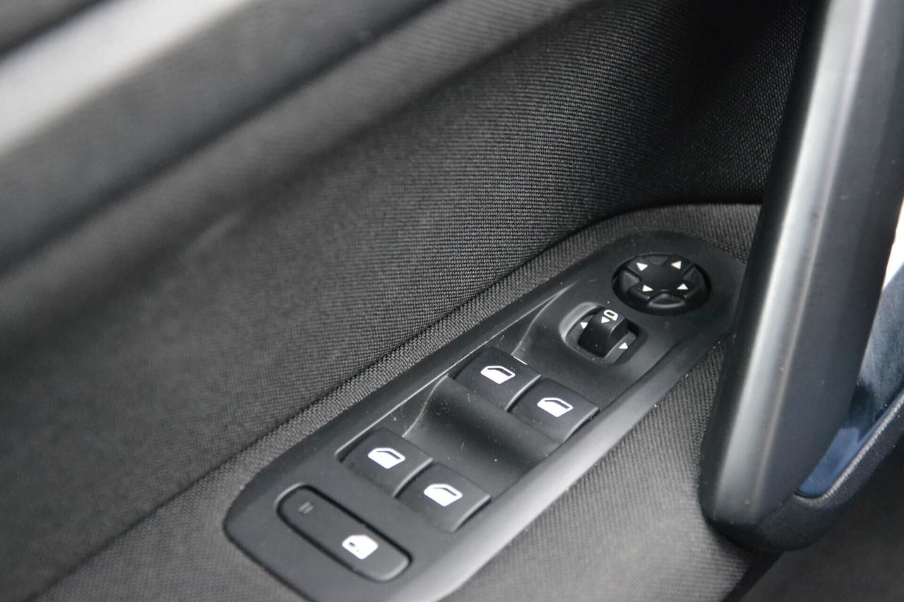 Peugeot 308 1.5 HDI 130CV AUTOM. **PREZZO REALE**UNIPRO'**