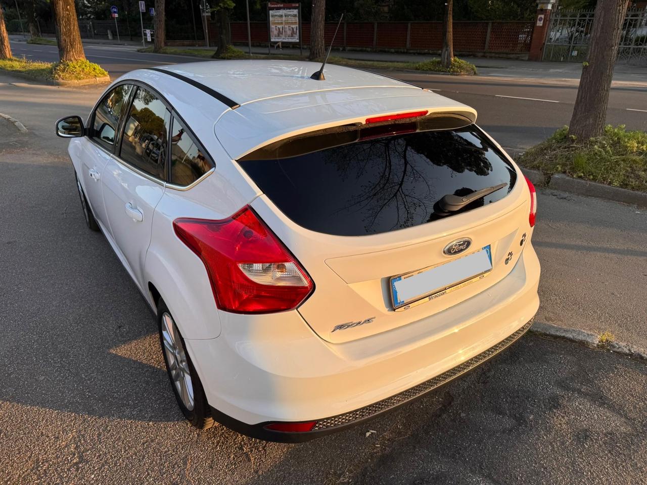 Ford Focus 1.6 GPL 120 CV neopaten garanzia 12 mesi