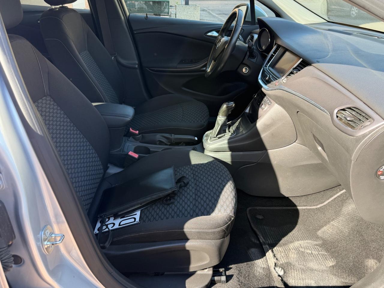 Opel Astra 1.6 CDTI EcoFLEX S&S Sports Tourer Cosmo