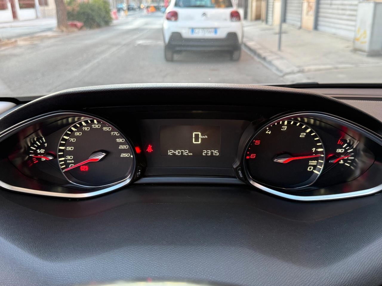 Peugeot 308 BlueHDi SW Allure NAVI FULL LED - 2016