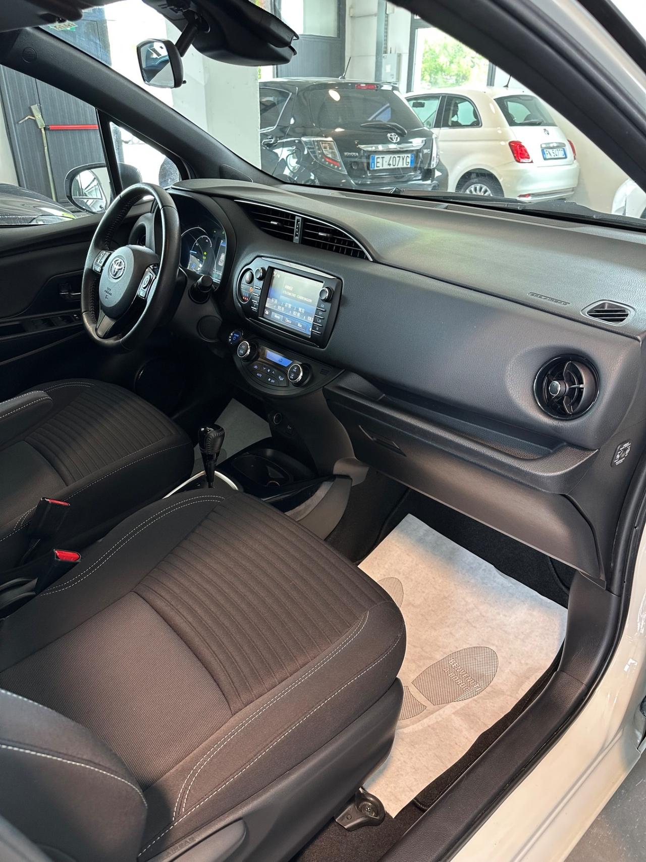 Toyota Yaris 1.5 Hybrid 5 porte Active