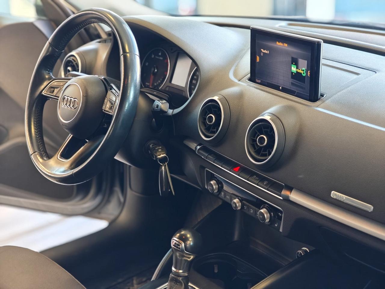 Audi A3 1.6 TDI 116 CV S tronic Sport