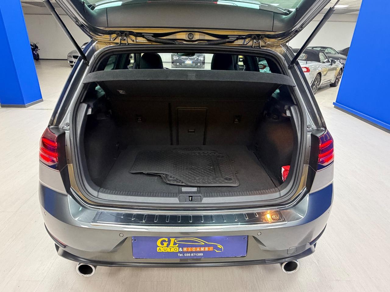 Volkswagen Golf GTI 230 CV TETTO APRIBILE*INTERNI SPORTIVI**PARI AL NUOVO**