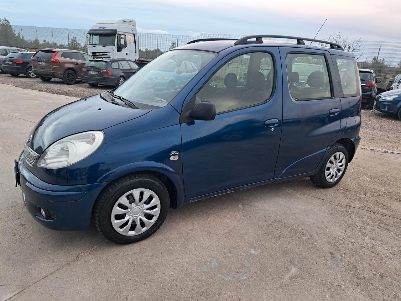 Toyota Yaris Verso 1.4 Tdi D-4D - 2005