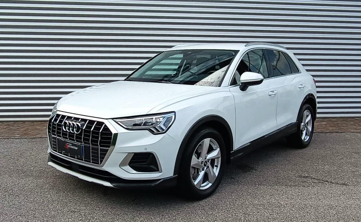 AUDI Q3 45 TFSI QUATTRO S-TRONIC BUSINESS ADVANCED
