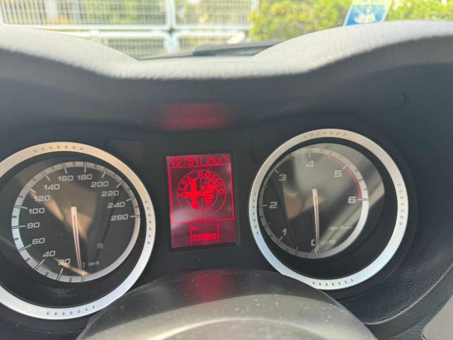 ALFA ROMEO 159 1.9 JTDm 16V Sportwagon Exclusive