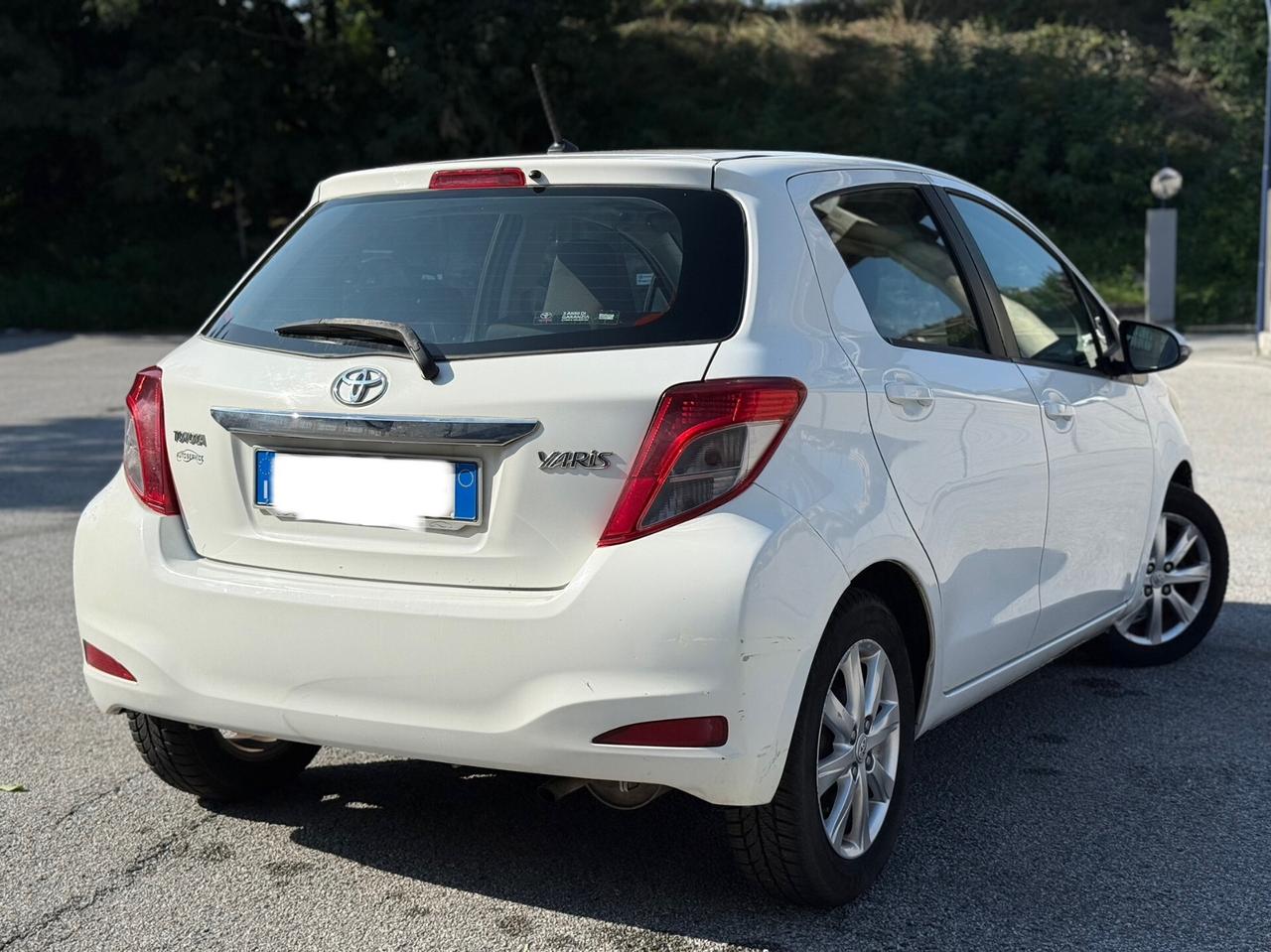 Toyota Yaris 1.0 benzina 69 cv 5 porte