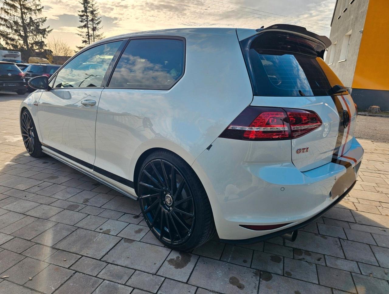 Volkswagen Golf GTI dsg