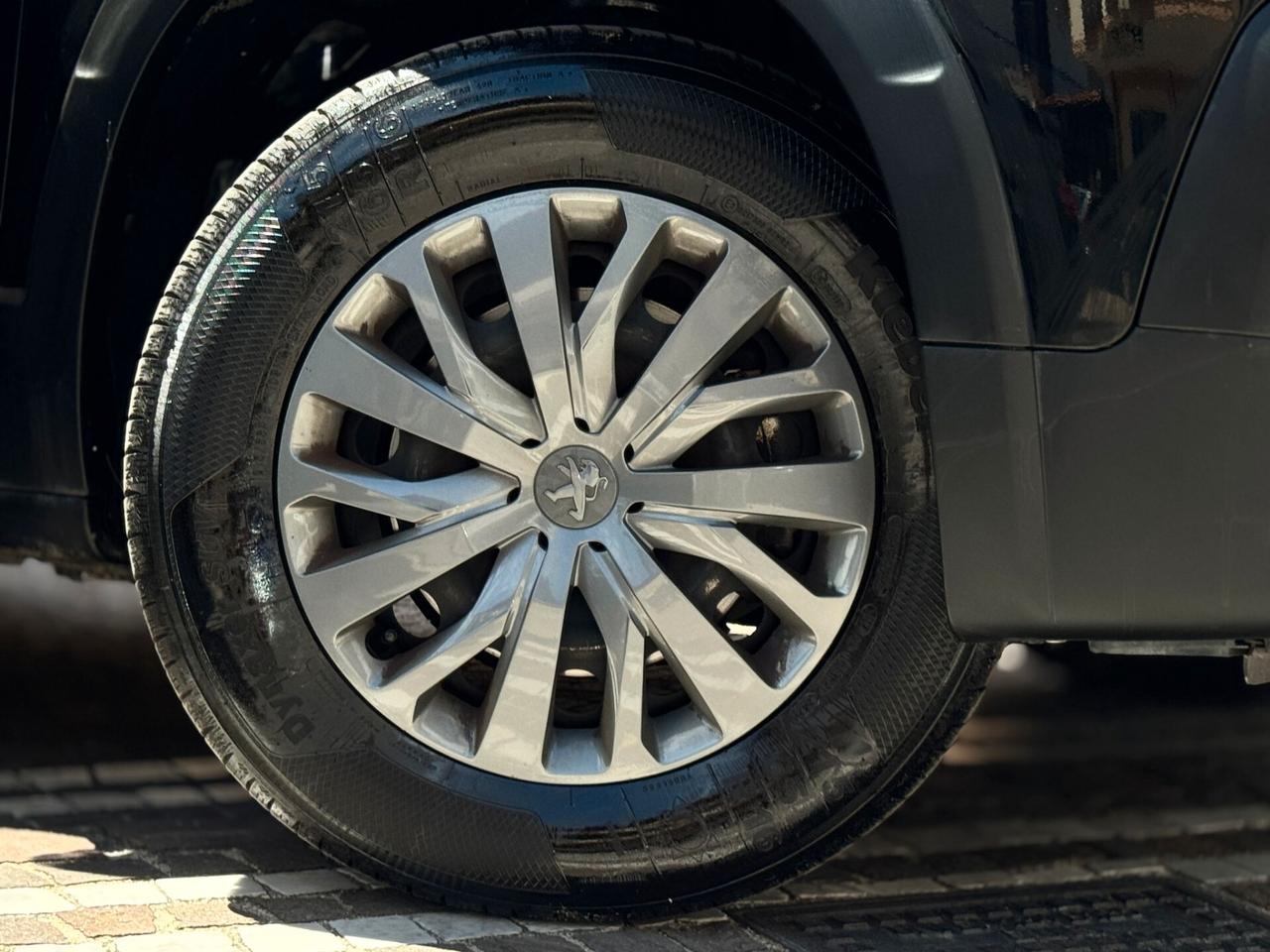 Peugeot Rifter BlueHDi 130 S&S Allure Long