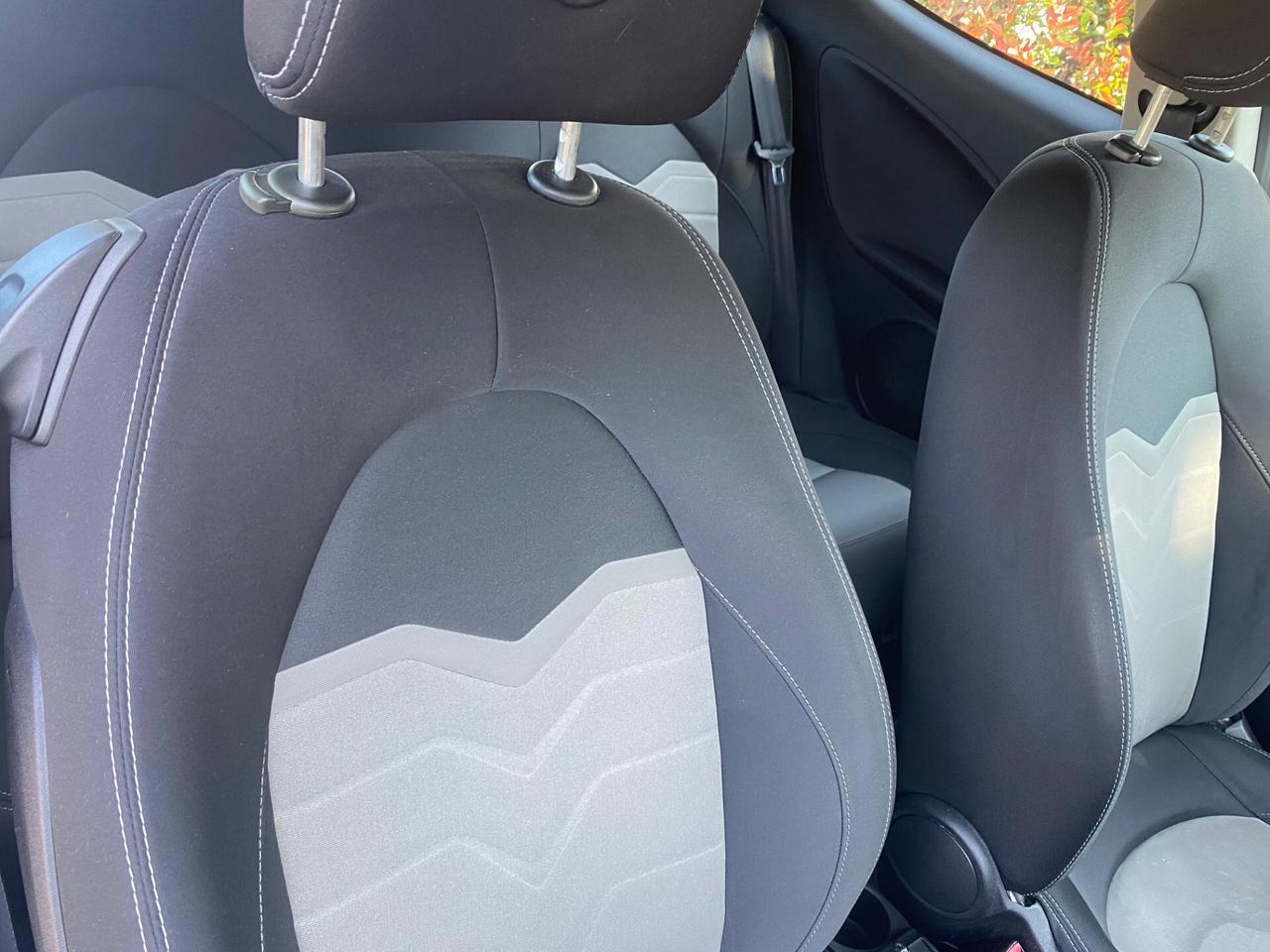 Alfa Romeo MiTo 1.3 JTDm 85 CV S&S Distinctive