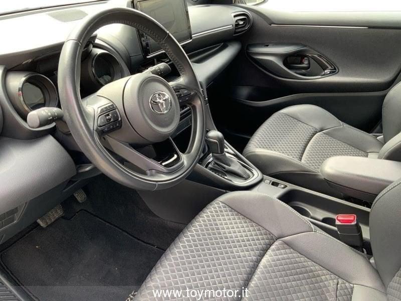 Toyota Yaris 4ª serie 1.5 Hybrid 5 porte Lounge