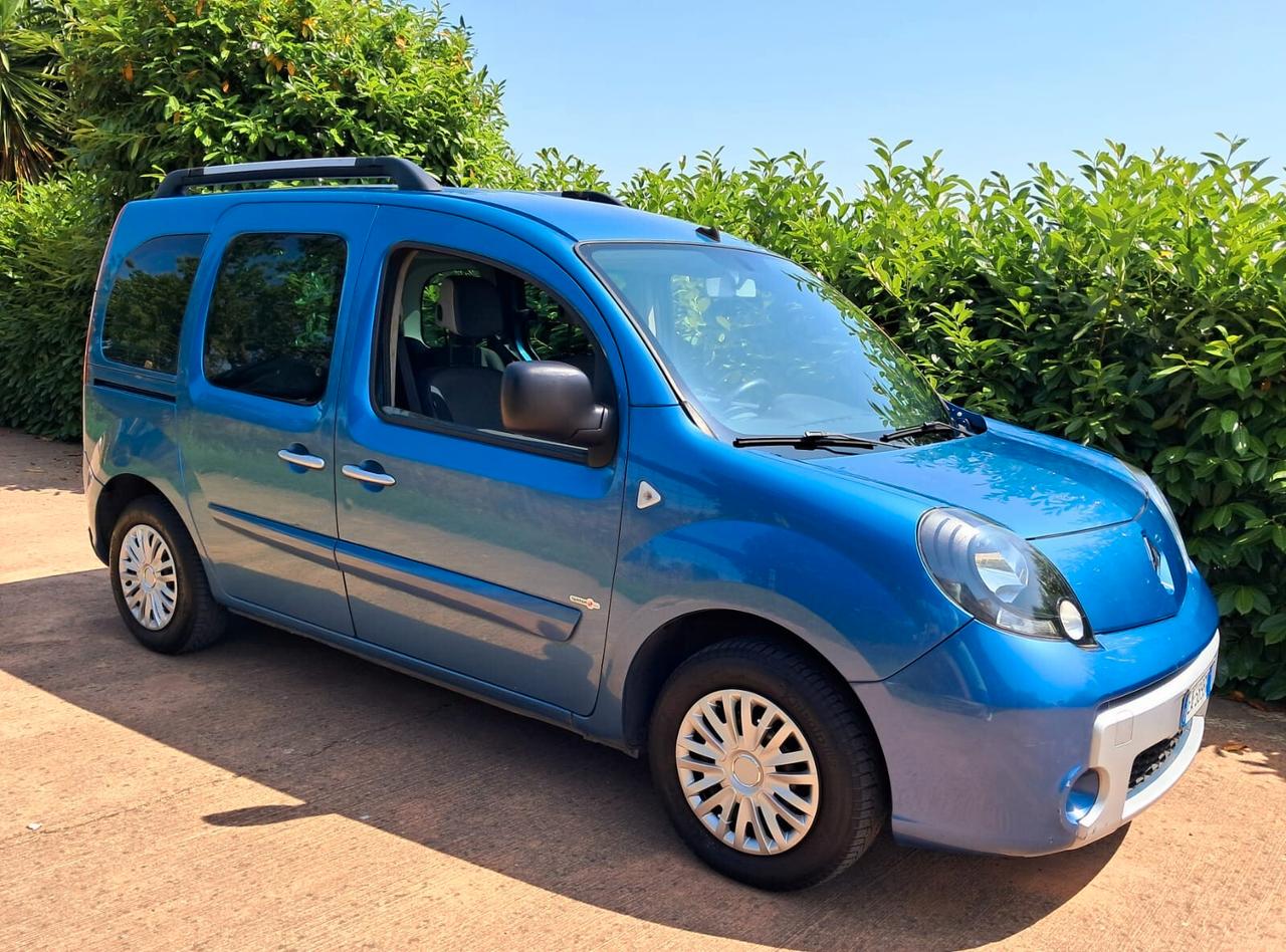 Renault Kangoo TRASPORTO DISABILI 1.5 dCi 110CV UNIPRO'