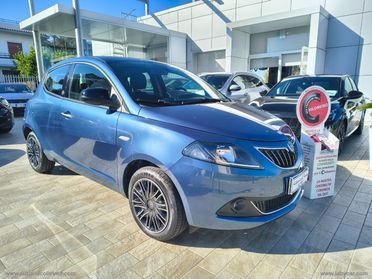 LANCIA Ypsilon 1.2 69 CV 5p. GPL Ecochic Gold