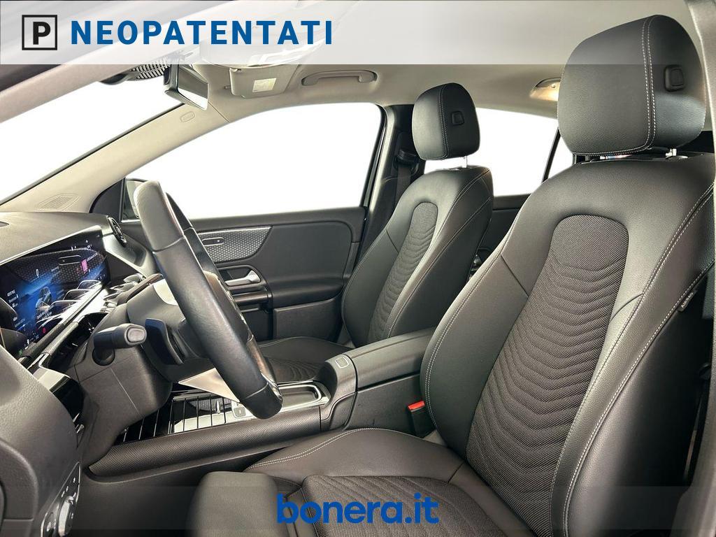 Mercedes GLA 180 180 D Advanced 8G-DCT