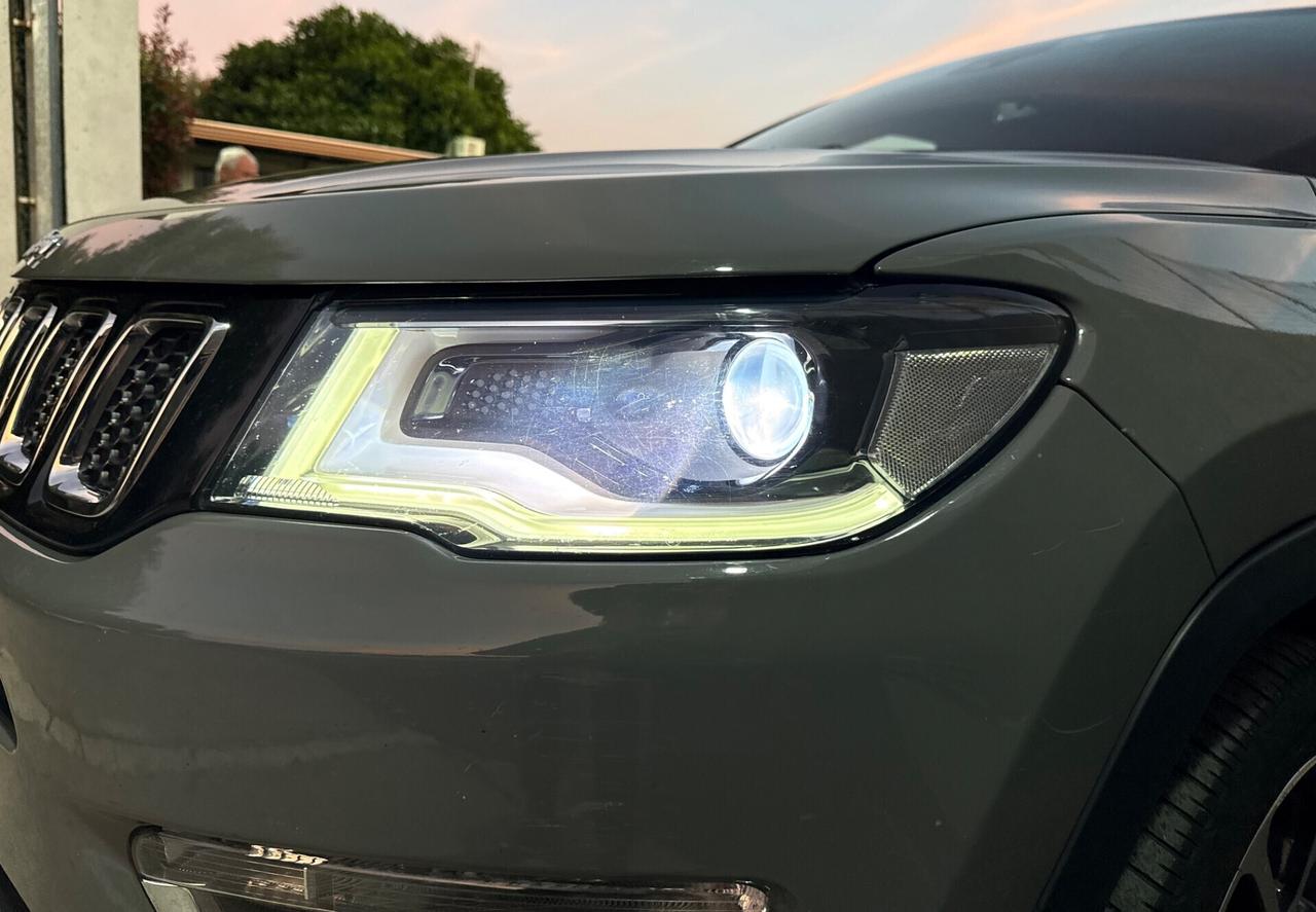 Jeep Compass 1.6 Multijet 2WD Limited FULL OPTIONAL,Cerchi 19”,LED+Xeno,bicolore,pelle,ecc.