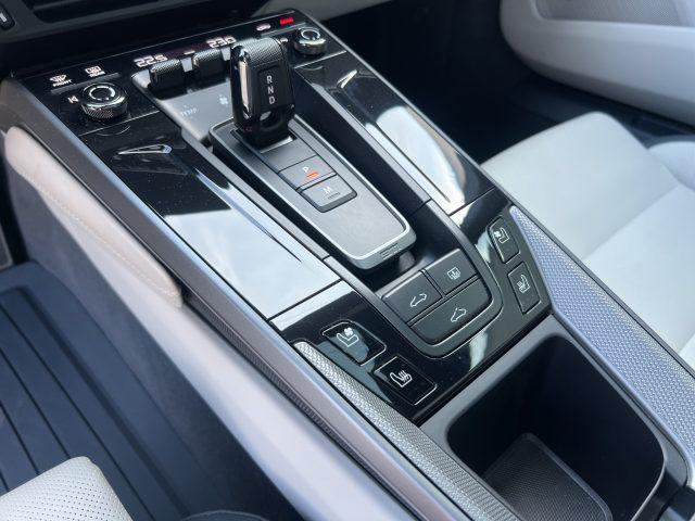 PORSCHE 911 911 Carrera