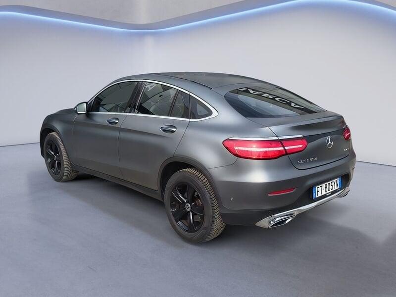 Mercedes-Benz GLC Coupé 250 d Business 4Matic auto 205 CV