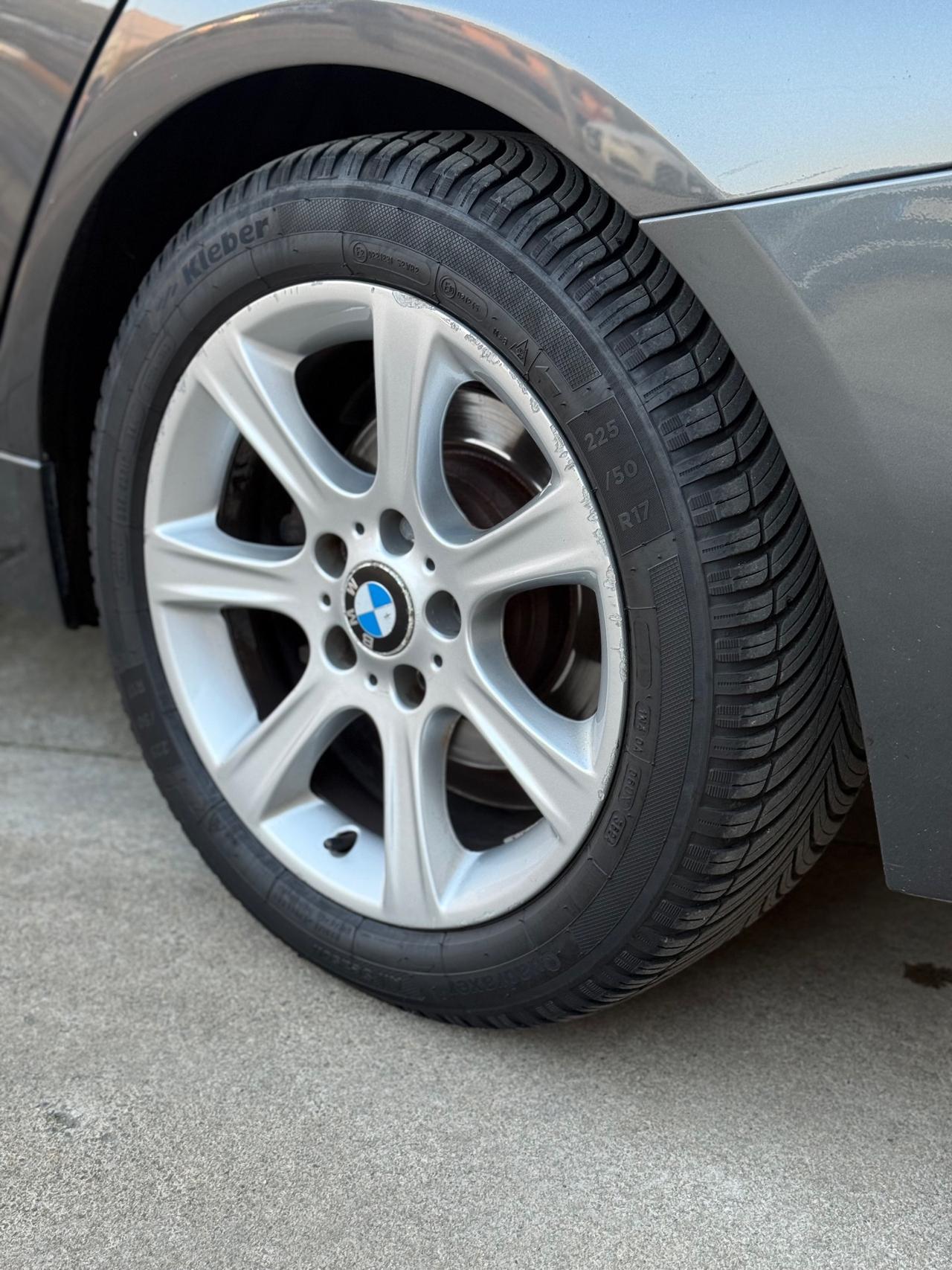 Bmw 320 320d xDrive Touring Msport