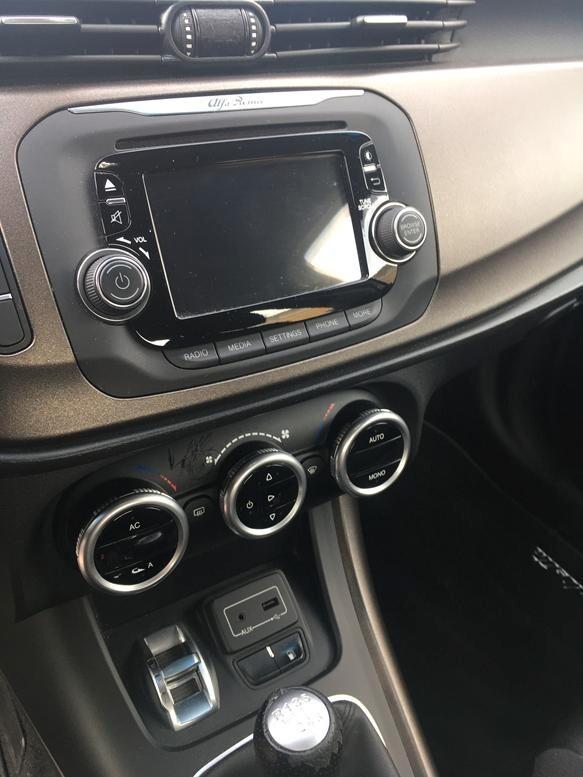 Alfa Romeo Giulietta 1.4 Turbo 120 CV GPL Distinctive