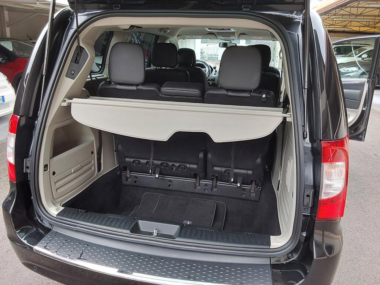 Lancia Voyager 2.8 D. 163 CV PLATINIUM PLUS KM 7.700