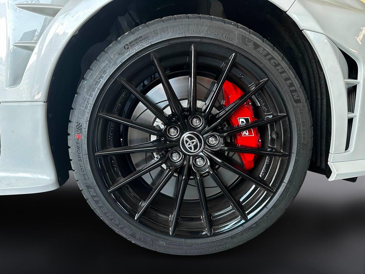 TOYOTA Yaris GR Aero Performance