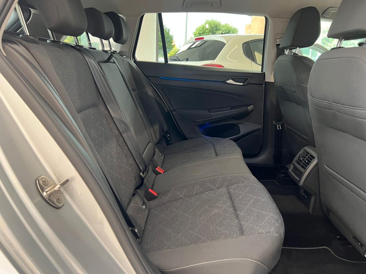 Volkswagen Golf Variant 2.0 TDI SCR DSG Life