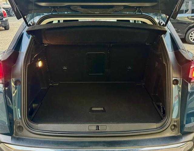 PEUGEOT 3008 1.5 ALLURE *OTTIME CONDIZIONI*