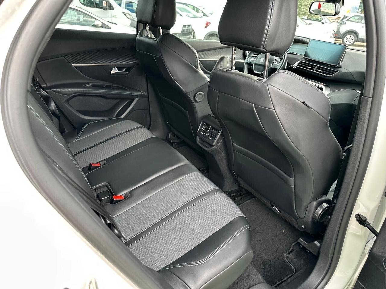 Peugeot 3008 1.5 BlueHDi 130 S&S Allure 01/2022 garanzia permute finaziamento in sede