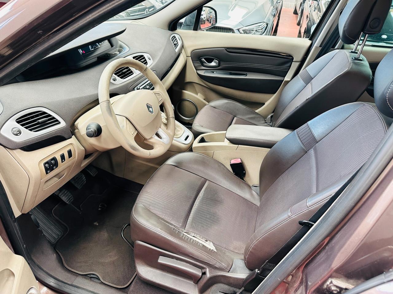 Renault Grand Scénic 7posti 1.9 dCi 130CV Luxe