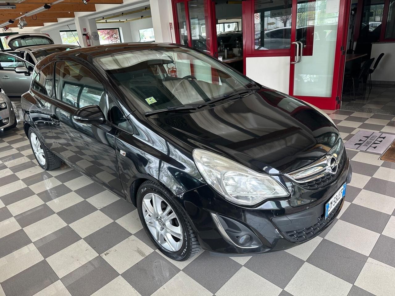 Opel Corsa 1.3 CDTI 75CV Neopatentati