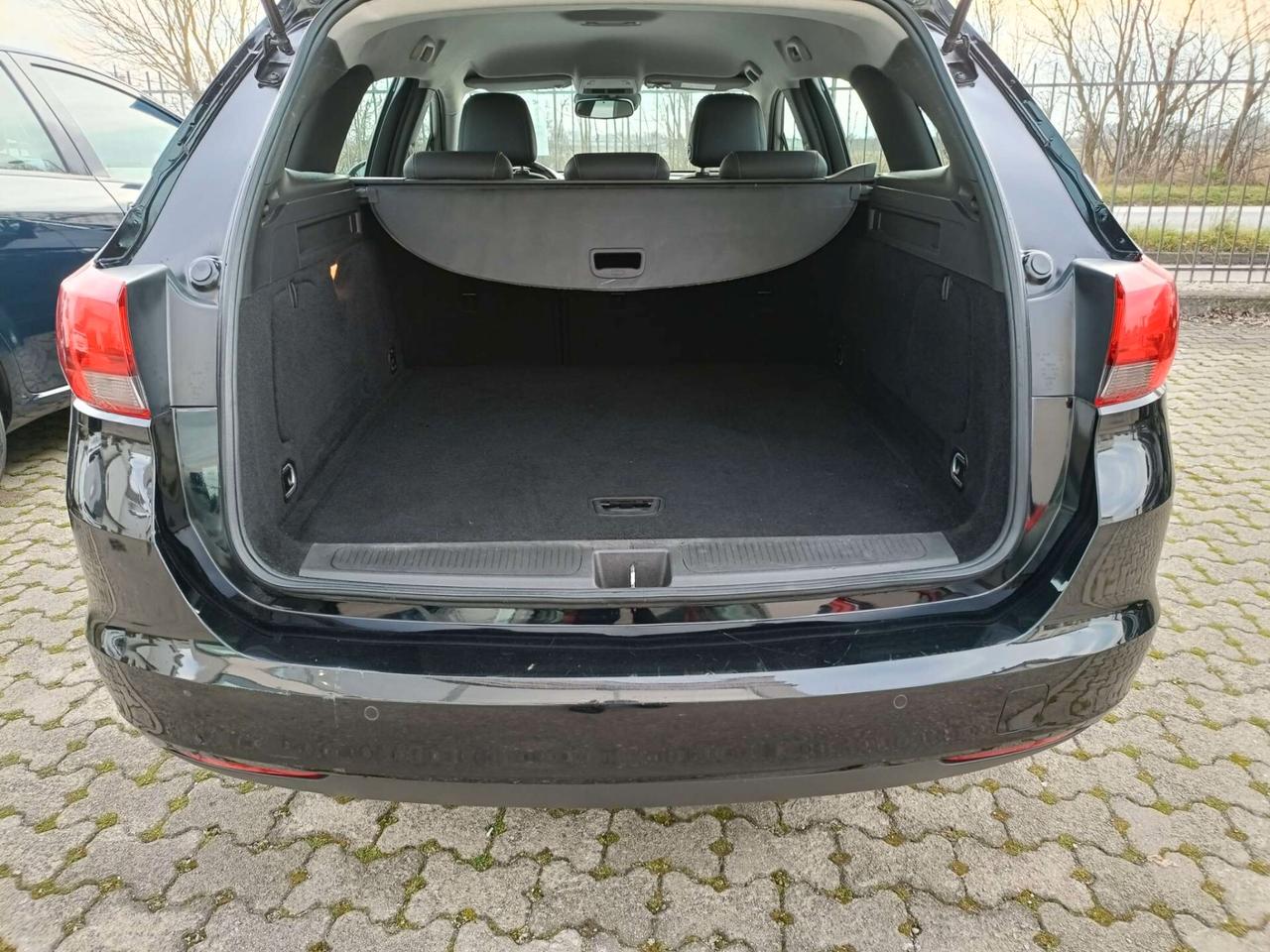 Opel Astra 1.6 CDTi 136CV aut. Sports Tourer Business