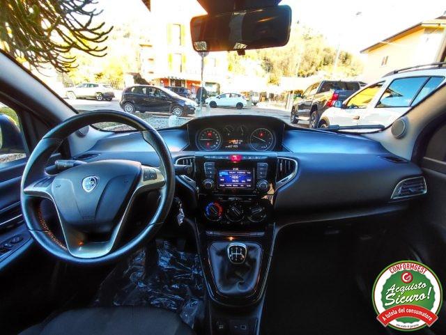 LANCIA Ypsilon 1.2 69 CV 5 porte GPL Ecochic Gold