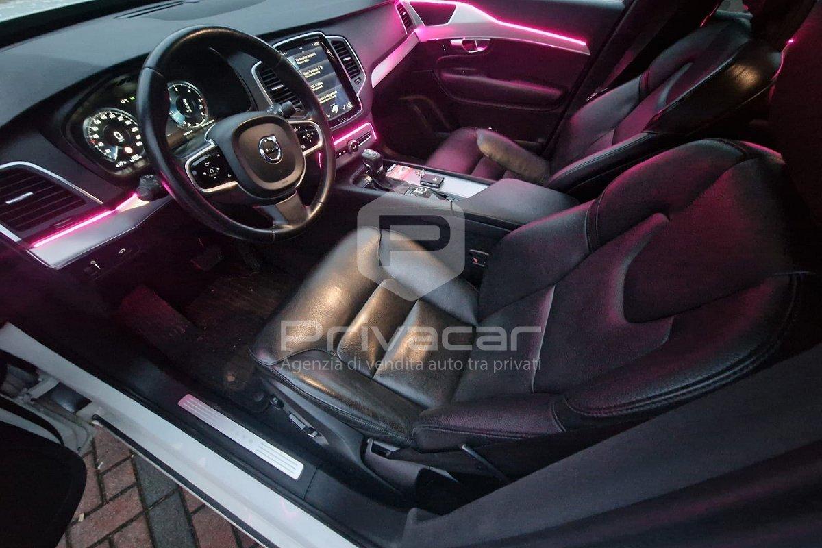 VOLVO XC90 D5 AWD Geartronic Momentum