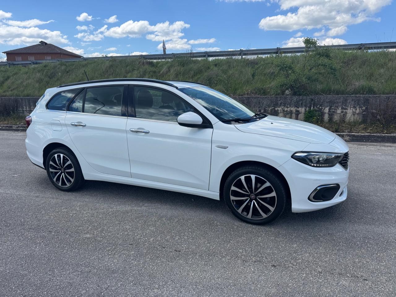 Fiat Tipo 1.6 Mjt S&S SW Lounge