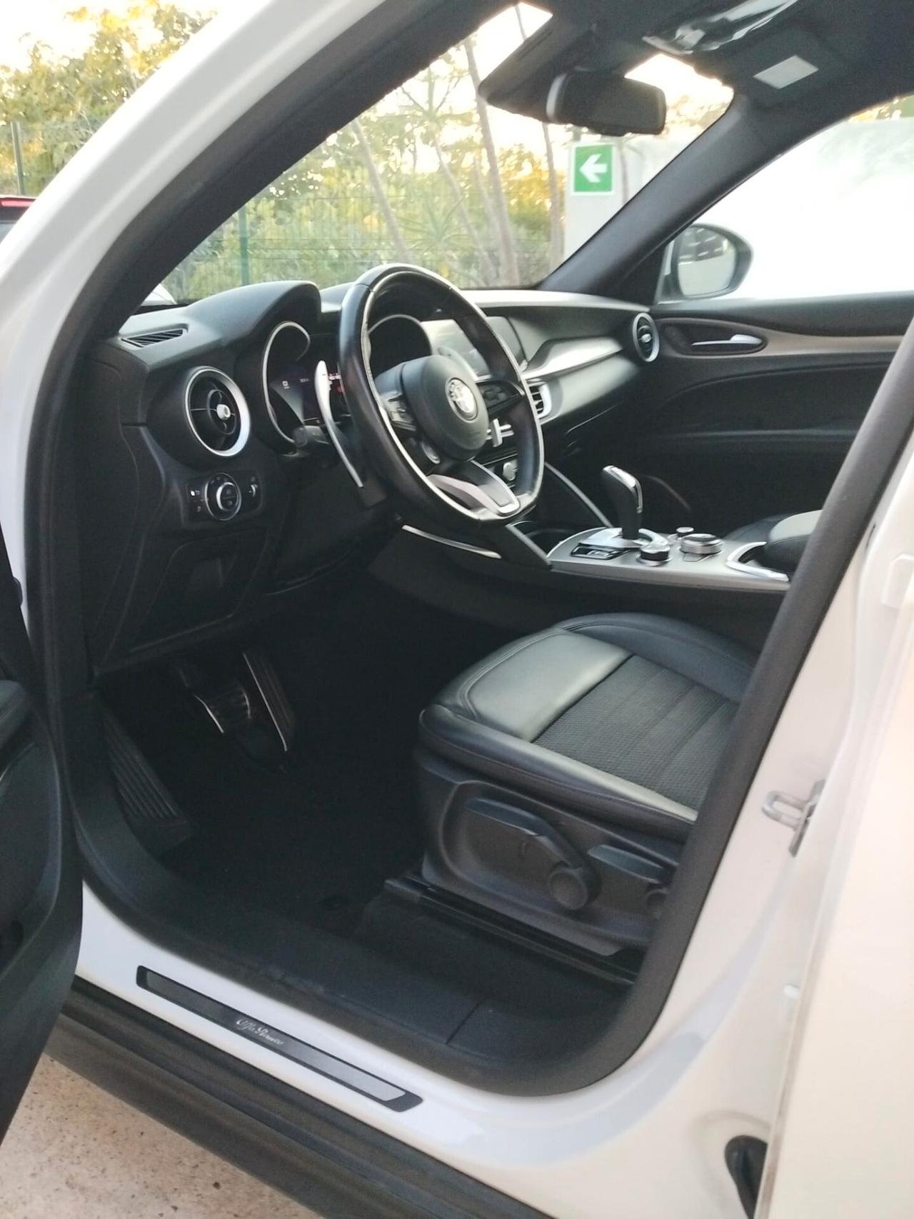 Alfa Romeo Stelvio 2.2 Turbodiesel 190 CV AT8 Q4