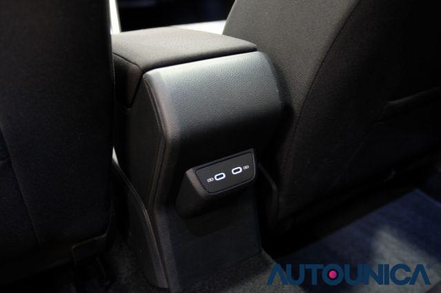 VOLKSWAGEN Taigo 1.0 TSI 110 CV DSG R-LINE TETTO PANORAMA