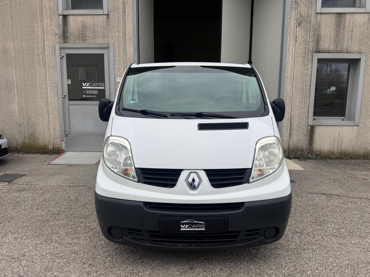 Renault Trafic 9 POSTI