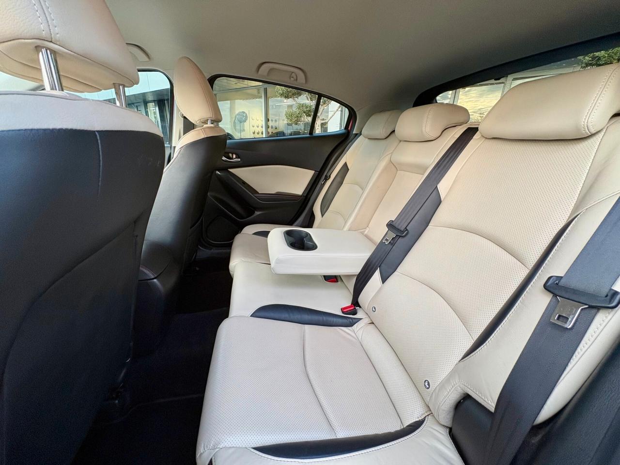 Mazda 3 Mazda3 1.5 Skyactiv-D Exceed